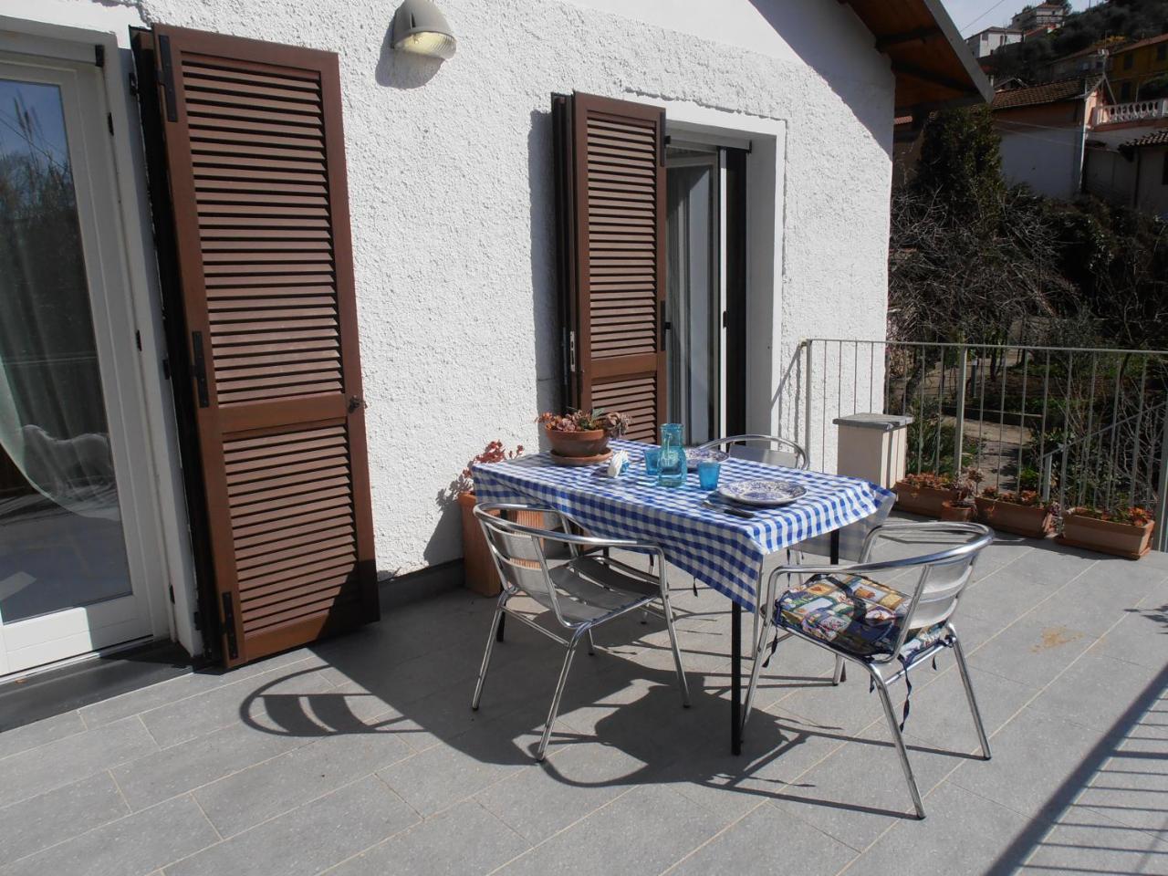 Casa Fortuna Imperia Exterior photo